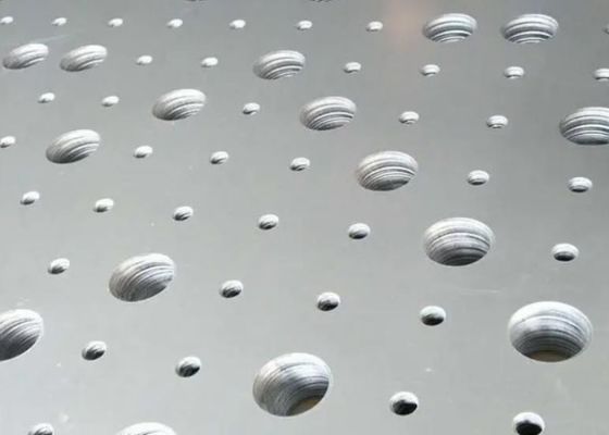 0.2mm-10mm Dicke Edelstahl-Punktplatte mit individuellen Löchermustern für Industriegeräte und Filter