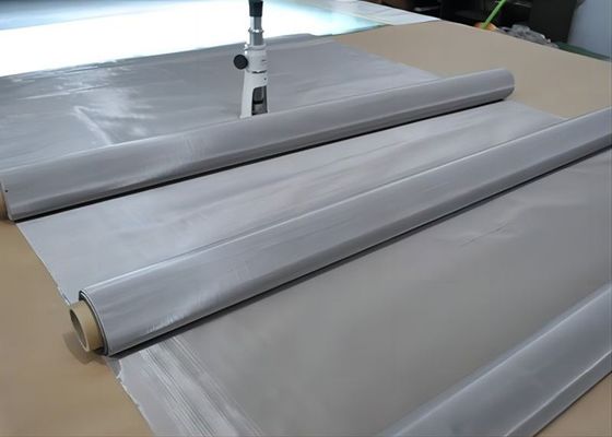 Quadratisch gewebte Drahtnetze in Zugstahl galvanisierter Oberfläche Plain Weave für industrielle Filterung.