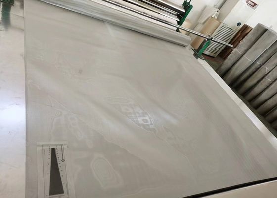Quadratisch gewebte Drahtnetze in Zugstahl galvanisierter Oberfläche Plain Weave für industrielle Filterung.