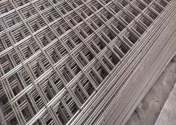 Galvanisiertes geschweißtes Drahtnetz für industrielle Anwendungen, das Haltbarkeit und Langlebigkeit gewährleistet