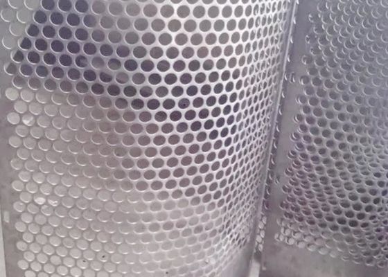 ISO 9001-Standards Galvanisiertes Perforiertes Metallnetz für Dekoration
