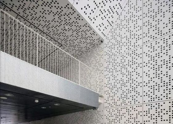 Farbenfrohe PVC-Beschichtung Perforierter Aluminiumblech für Außenwanddekoration