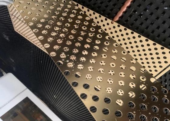 Perforierte Metallnetzplatte für die architektonische Filtration