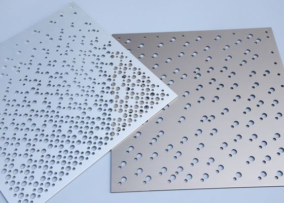 Silberperforiertes Blatt mit anpassbaren Löcherformen