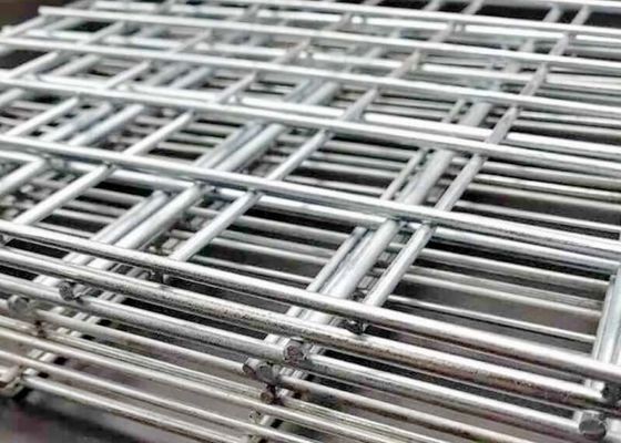Anpassungsfähige, langlebige, heiß getauchte, galvanisierte, geschweißte Drahtnetzplatten