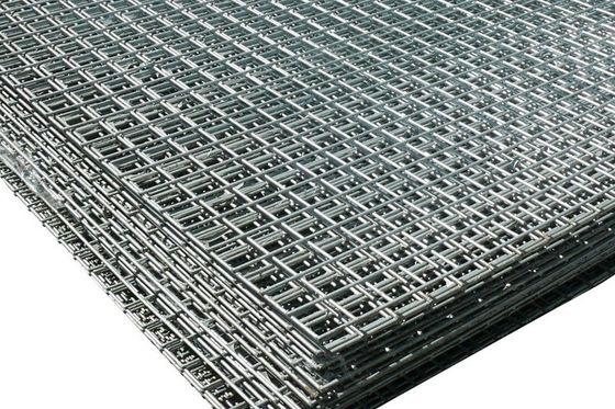 1/2 Zoll geschweißte Drahtplatten natürliche Farbe oder Farbe