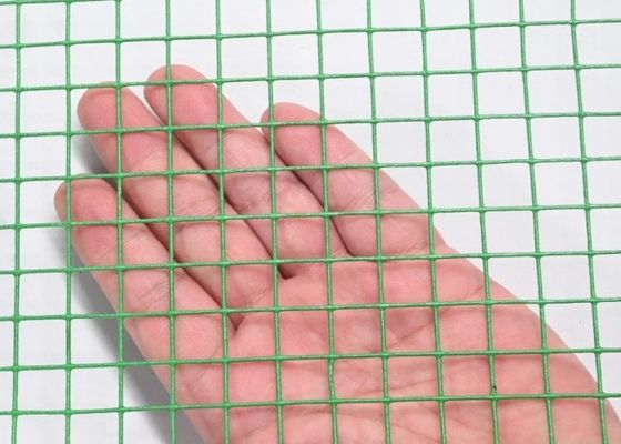 PVC-beschichteter, quadratischer Loch-Schweißdrahtgitter mit 1/4'', 3/8'' und 3/4'' Lochgrößen für Sicherheitskäfige und Tiergehege